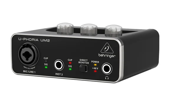 Behringer UM2 Аудиоинтерфейс